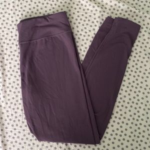 Light purple danskin leggings. They are a large but fit most mediums